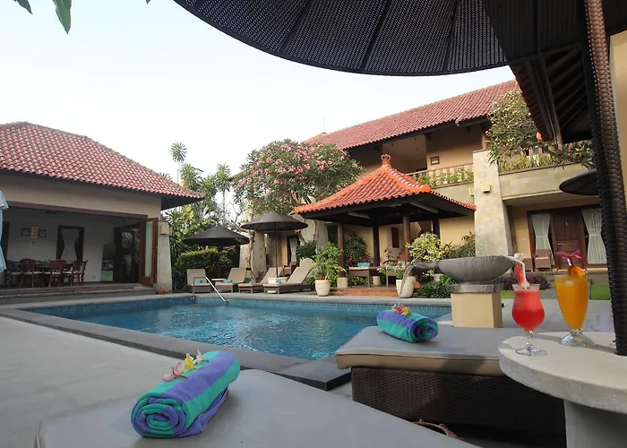 Ayu Hotel 3*